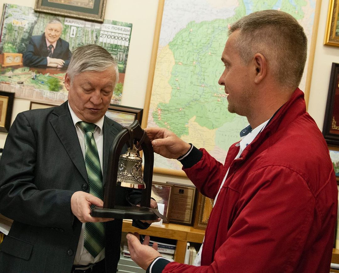 Поздравляем величайшего шахматиста планеты, шестнадцатикратного чемпиона мира по шахматам Анатолия Евгеньевича Карпова с 68-летием.